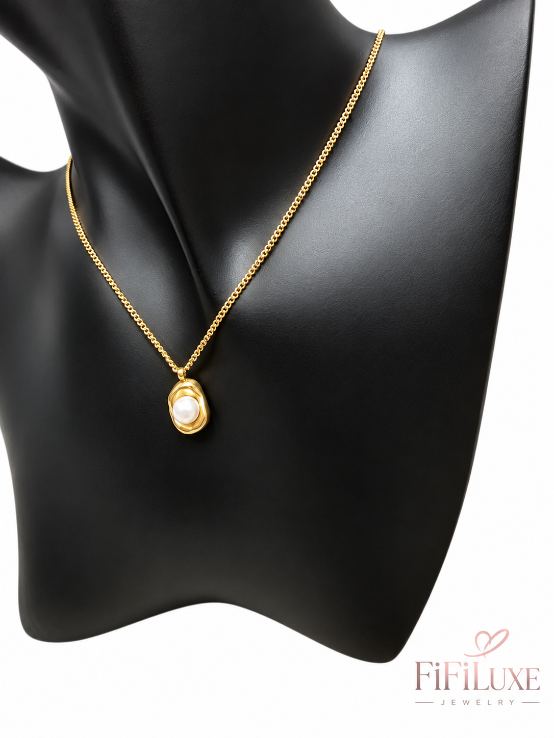 Pearl Pendant Necklace — image 3 of 4