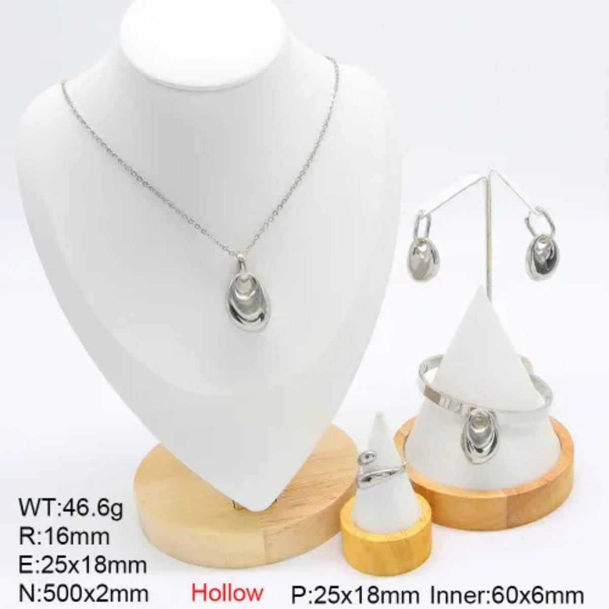 Silver Sculpted Oval Set