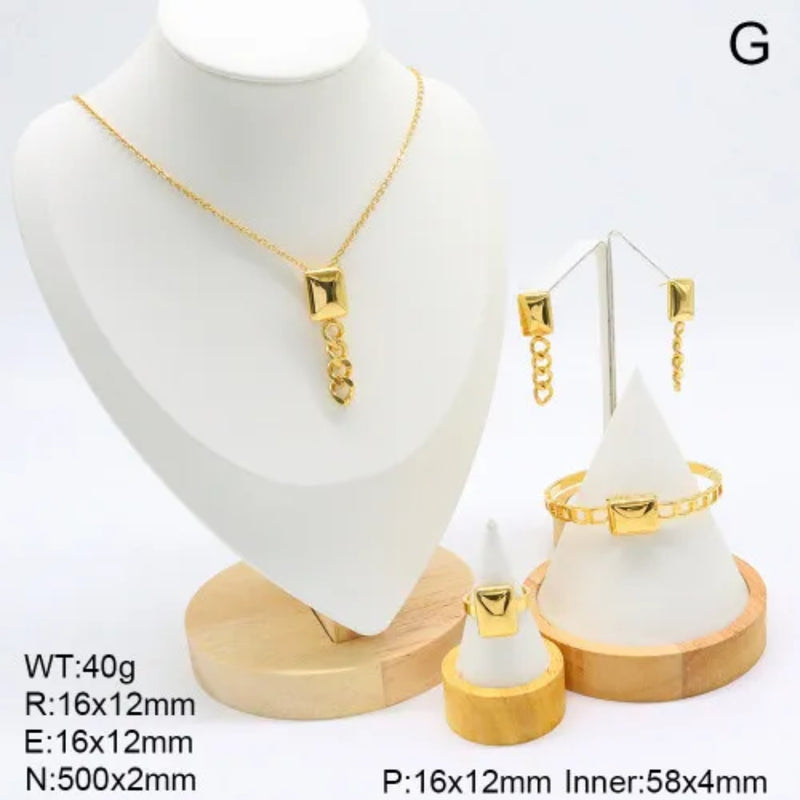 Gilded Link Elegance Set